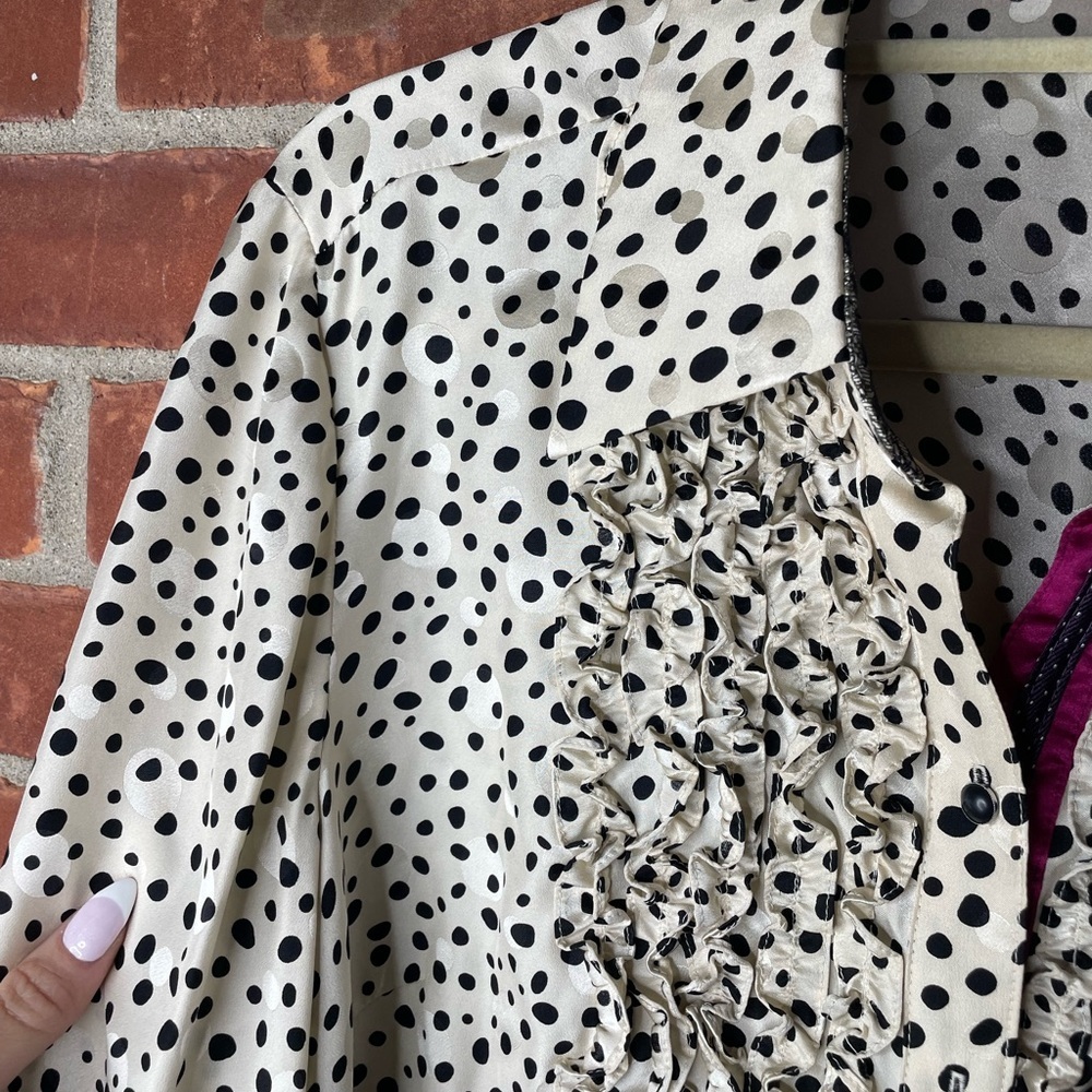 Robert Graham silk polkadot button down blouse - Picture 6 of 8